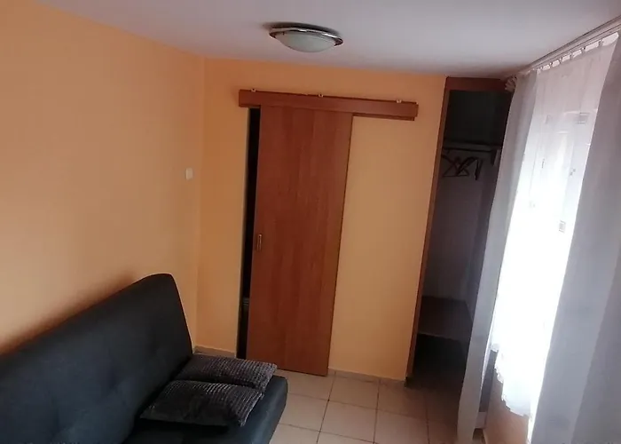 Olenka Quarto em Acomodações Particulares